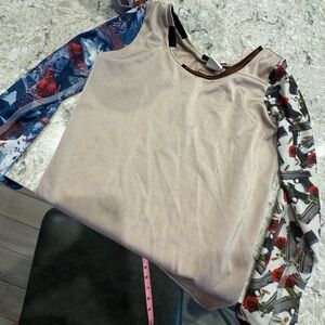 Savage swim kids rashguard size small guc